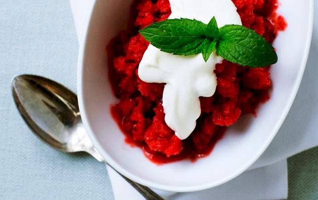 Jordbærgranita med mynte Opskrift på jordbærgranita med mynte