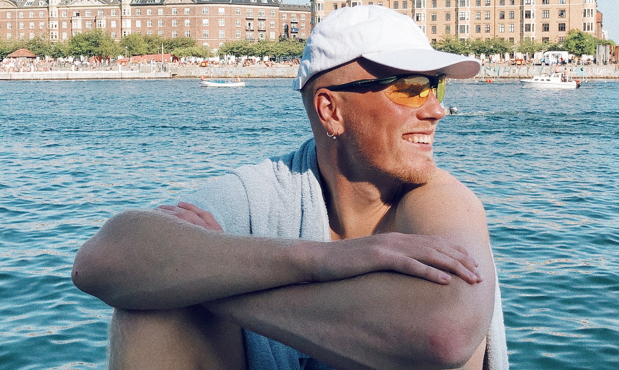 25-årige Kristian Hindø-Lings vil lære at løbe. Mon det lykkedes? Kristian Hindø-Lings