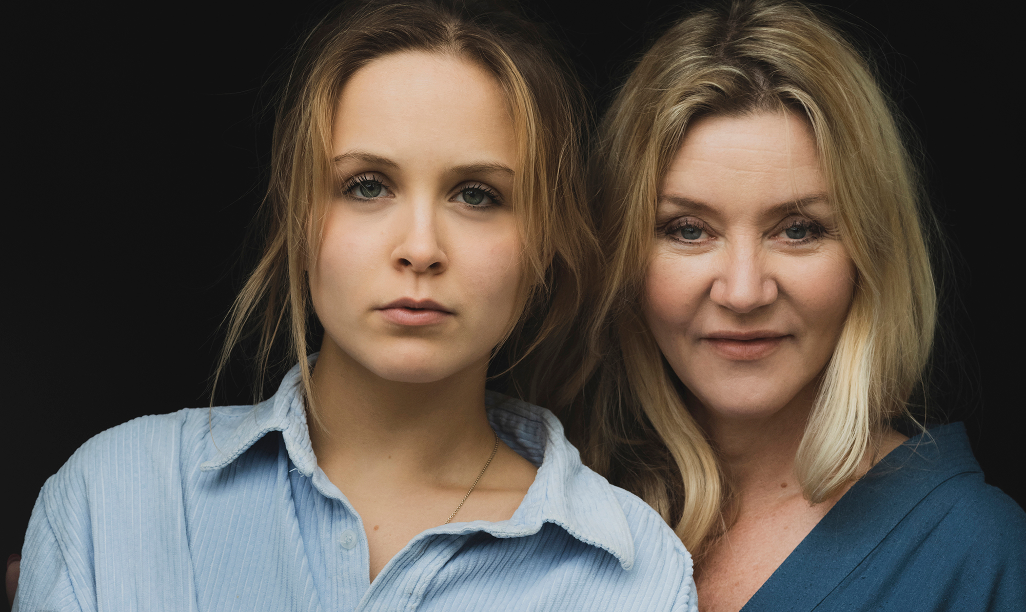 Pernille Aalund og datteren Anine bor sammen på landet i dag. Pernille Aalund og datter har begge Aspergers syndrom: ”Det er en tohovedet drage”