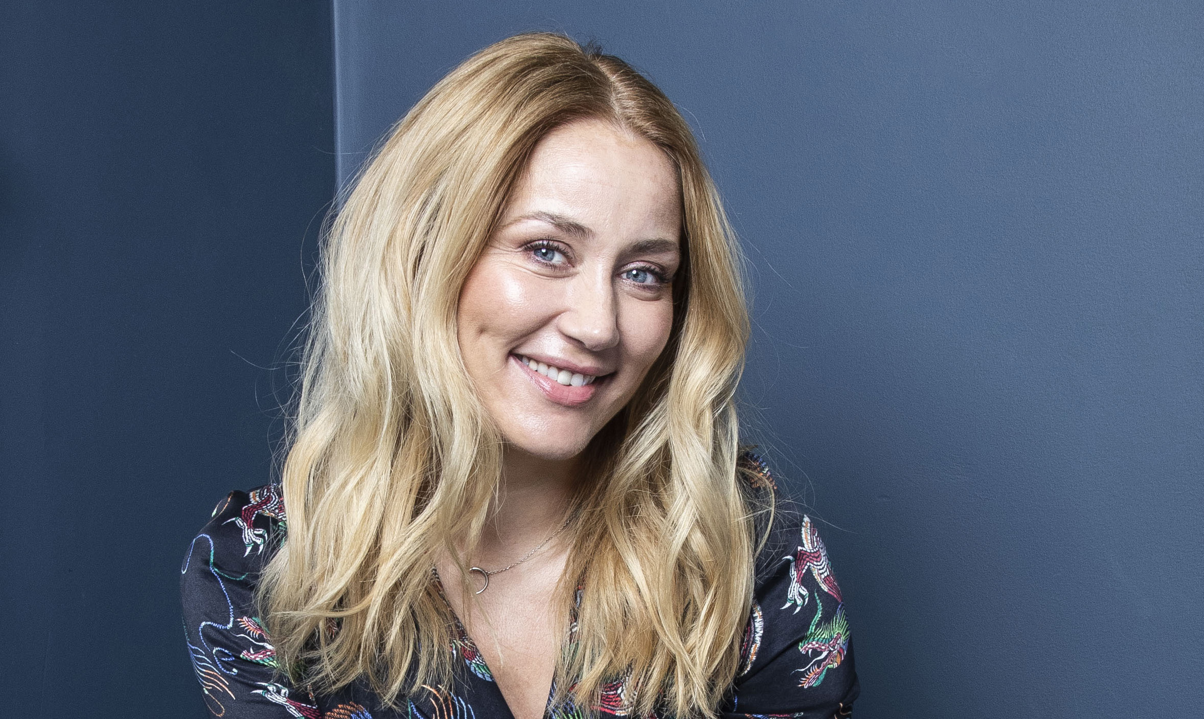 Ditte Ylva Olsen mistede både kæreste, bolig og job i 30'erne, men i en alder af 42 er hun ved at have styr på livet. Ditte Ylva Olsen