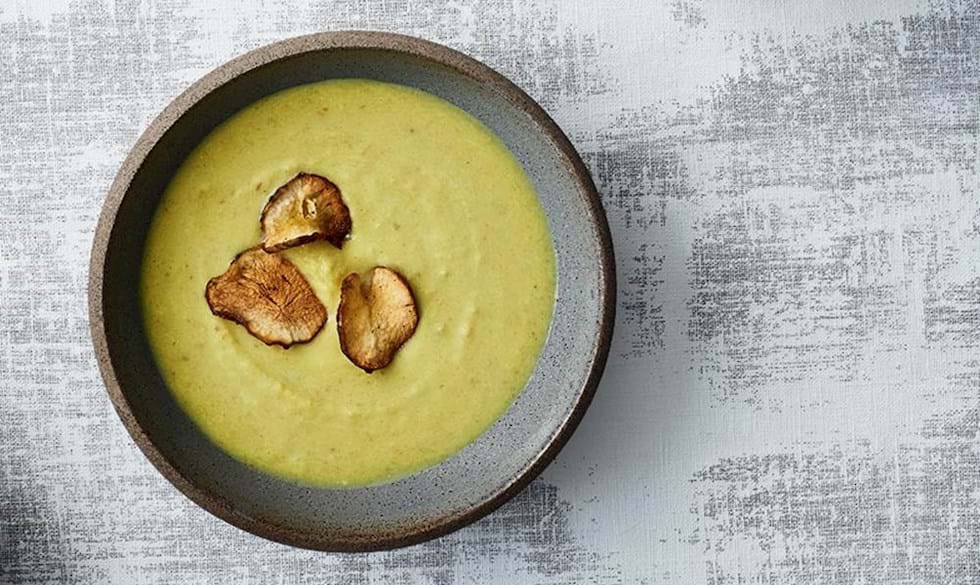 jordskokkesuppe-med-ingefaer-opskrift.jpeg