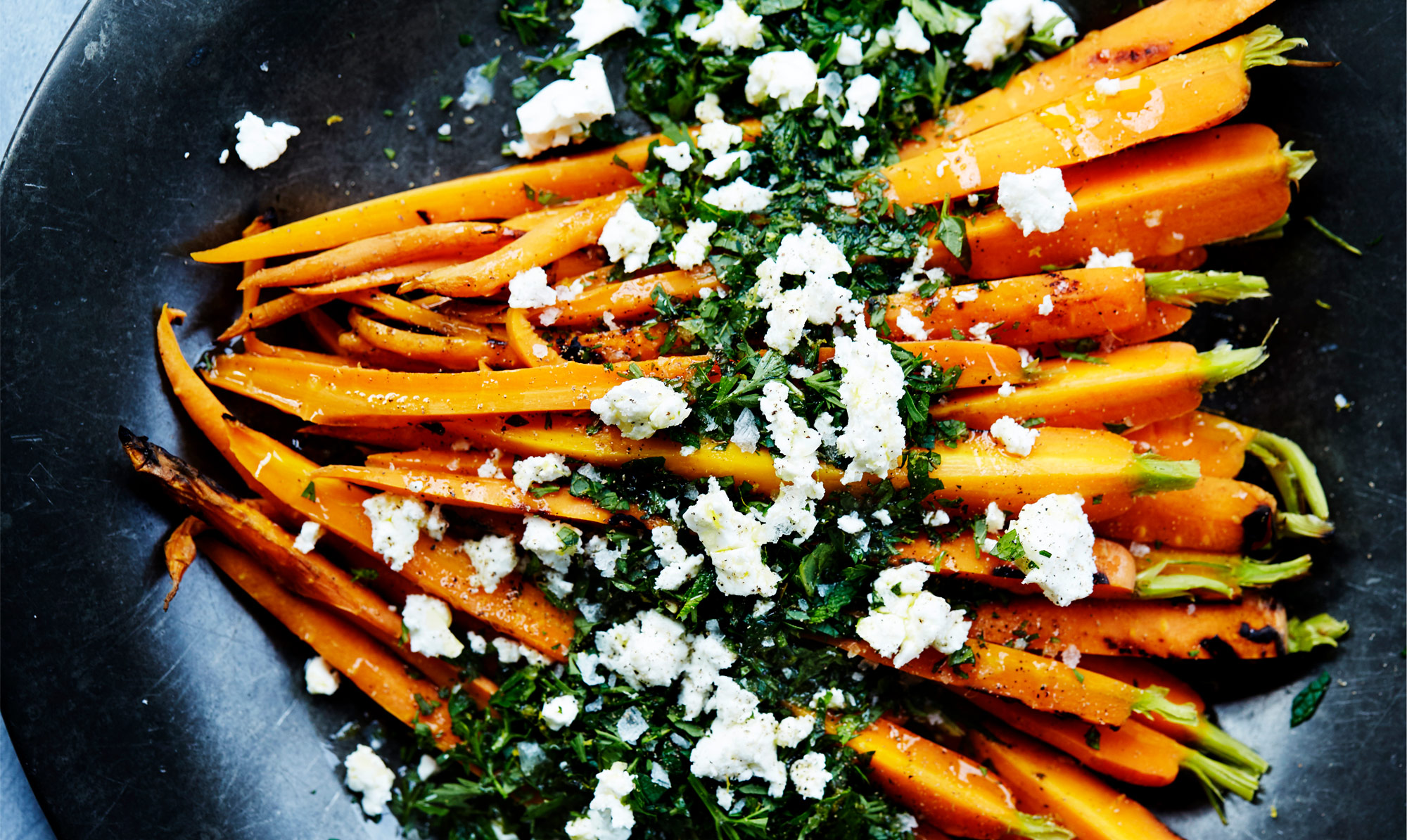 Det bedste tilbehør! Grillede gulerødder med myntegremolata Grillede gulerødder med myntegremolata