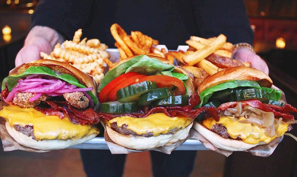 Find lækre alternativer til Burger King og McDonald's, når du gerne vil sætte tænderne i en god burger. Bedste burger i København