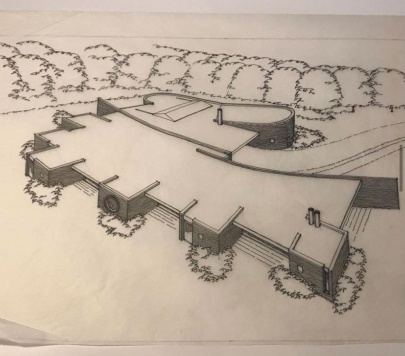 I juni 2020 flyttede Anne sammen med sin kæreste og deres seks børn ind i denne arkitekttegnede villa fra 70’erne.