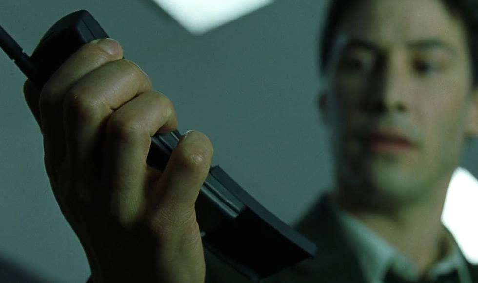 Nokias nostalgiske banantelefon fra The Matrix bliver relanceret