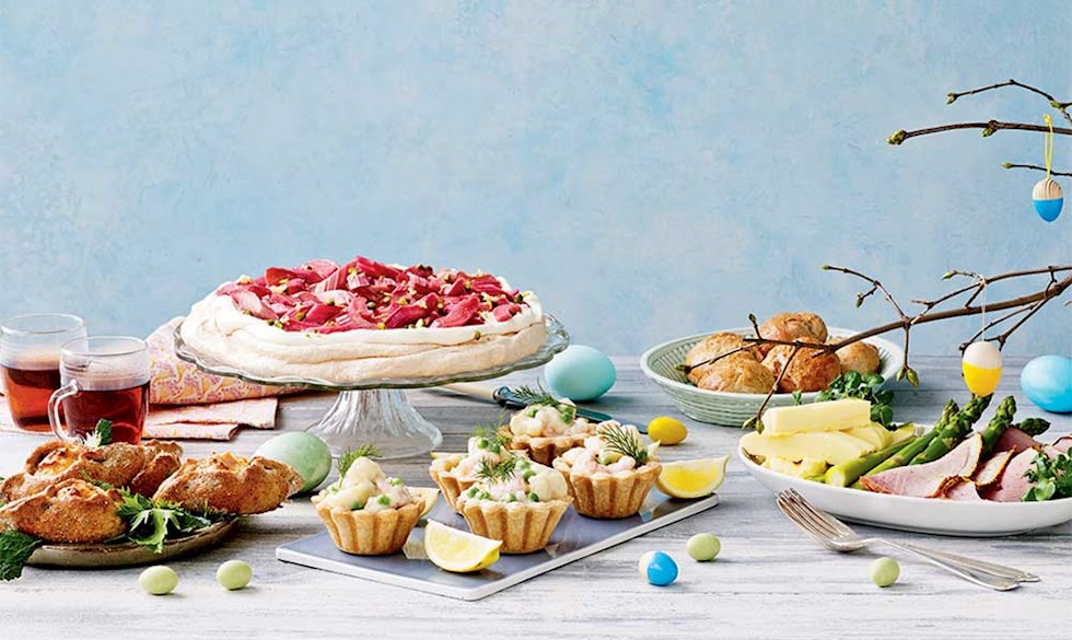 Skøn brunch til en lun forårsdag. Eller som alternativ til påskefrokosten... Brunch til påske