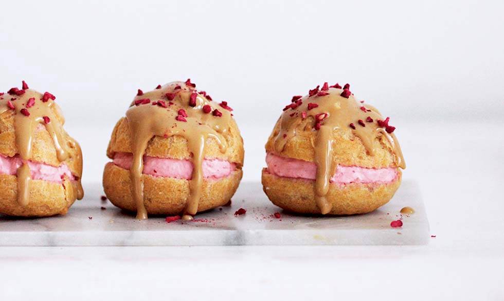 Fastelavnsboller med hindbær