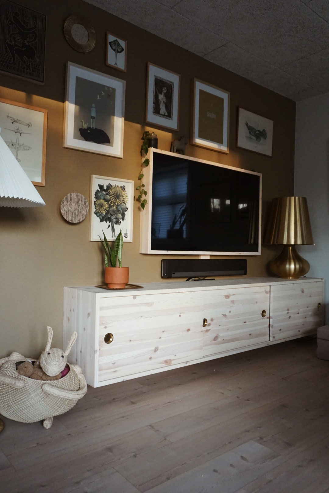 TV bord