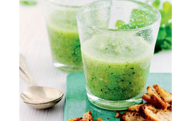 Gazpacho med agurk og melon suppe