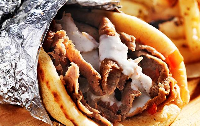 Her spiser stjernekokkene junkfood