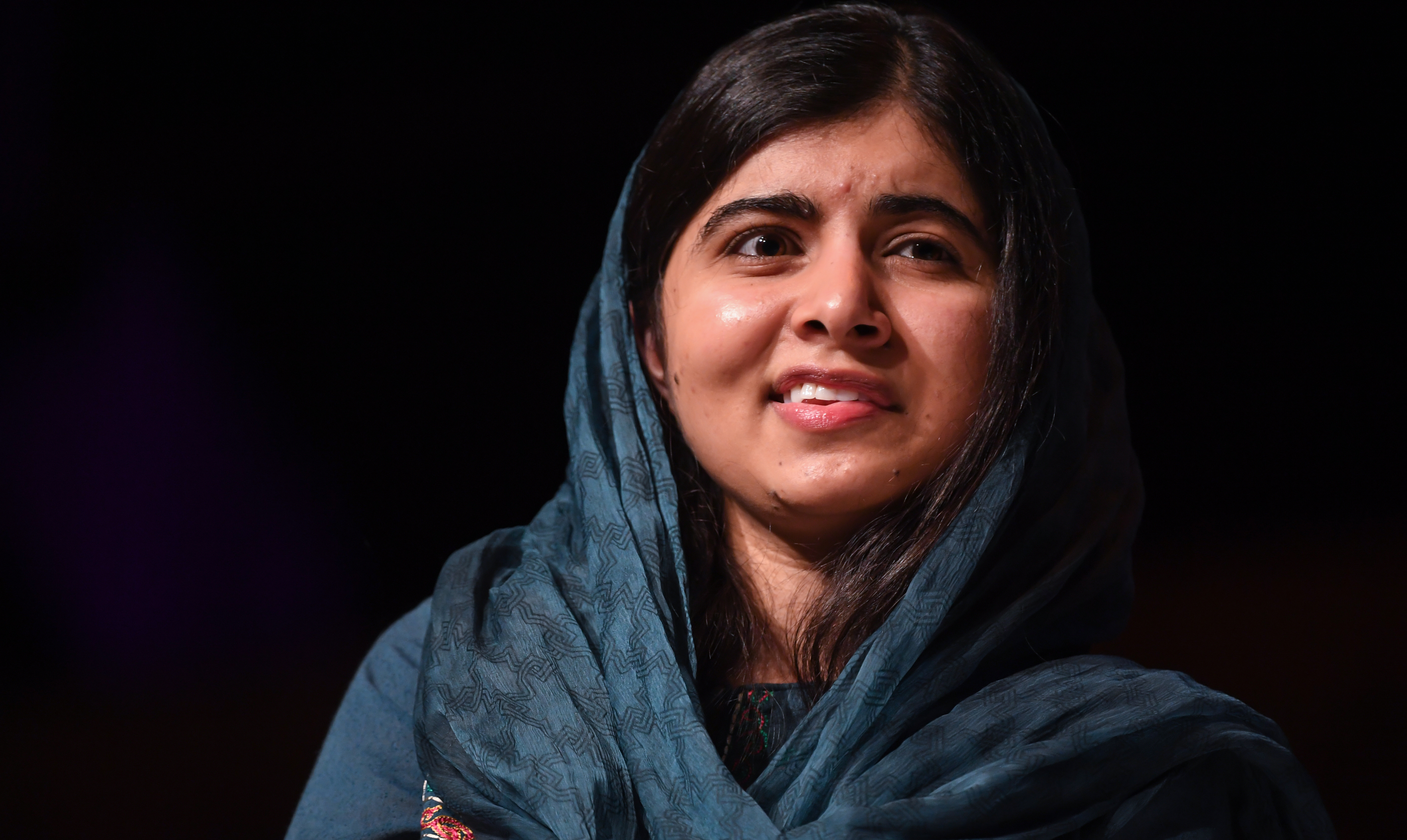 Flere og flere piger går i skole verden over, og Malala er en af dem, der er fortaler for pigers ret til at uddanne sig. Malala