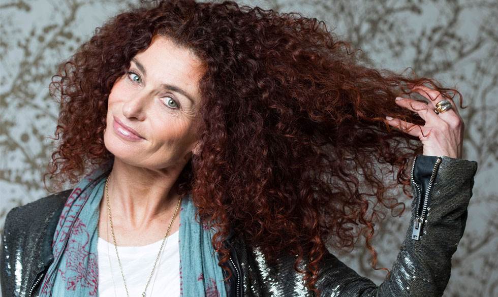 Tini Owild kan ikke gemme sig i mængden med dette flotte hår. Stylist Tini Owild