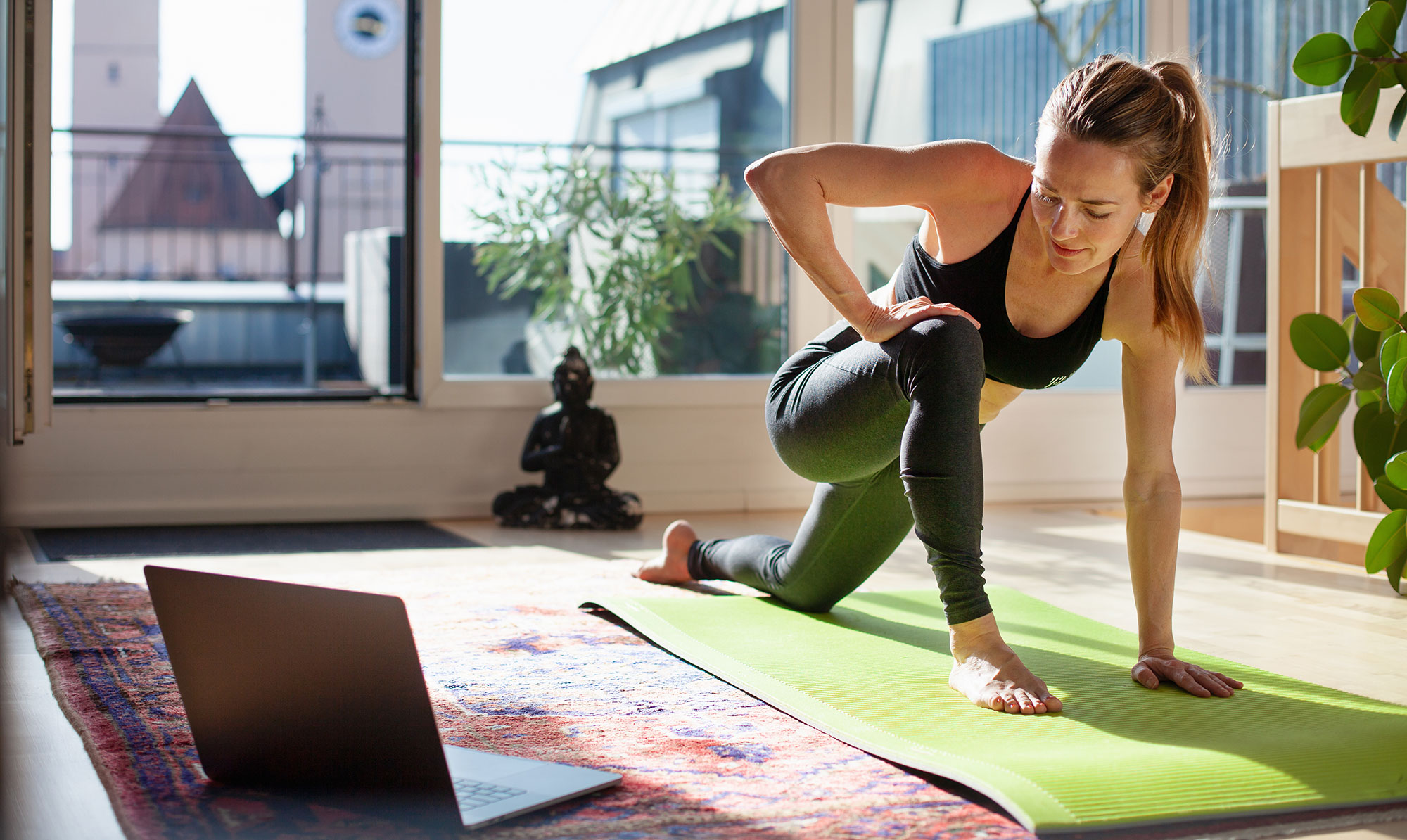 Forkæl dig selv med alt det bedste indenfor yoga