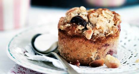 Jordbærmuffins med mandelcrumble