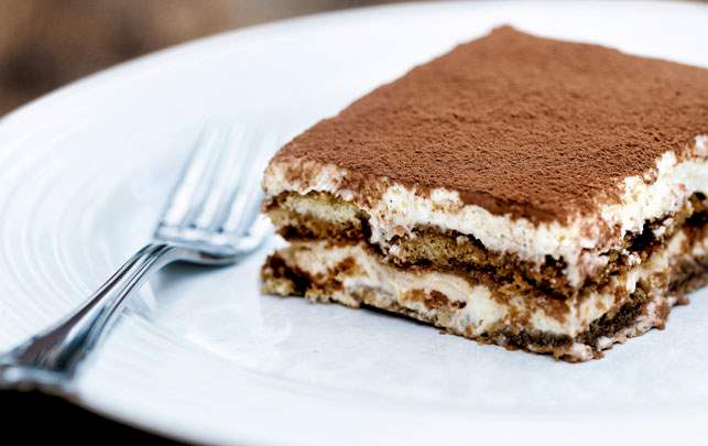 Den italienske dessert tiramisu er en kendt og elsket klassiker i dessertkøkkenet. Tiramisu