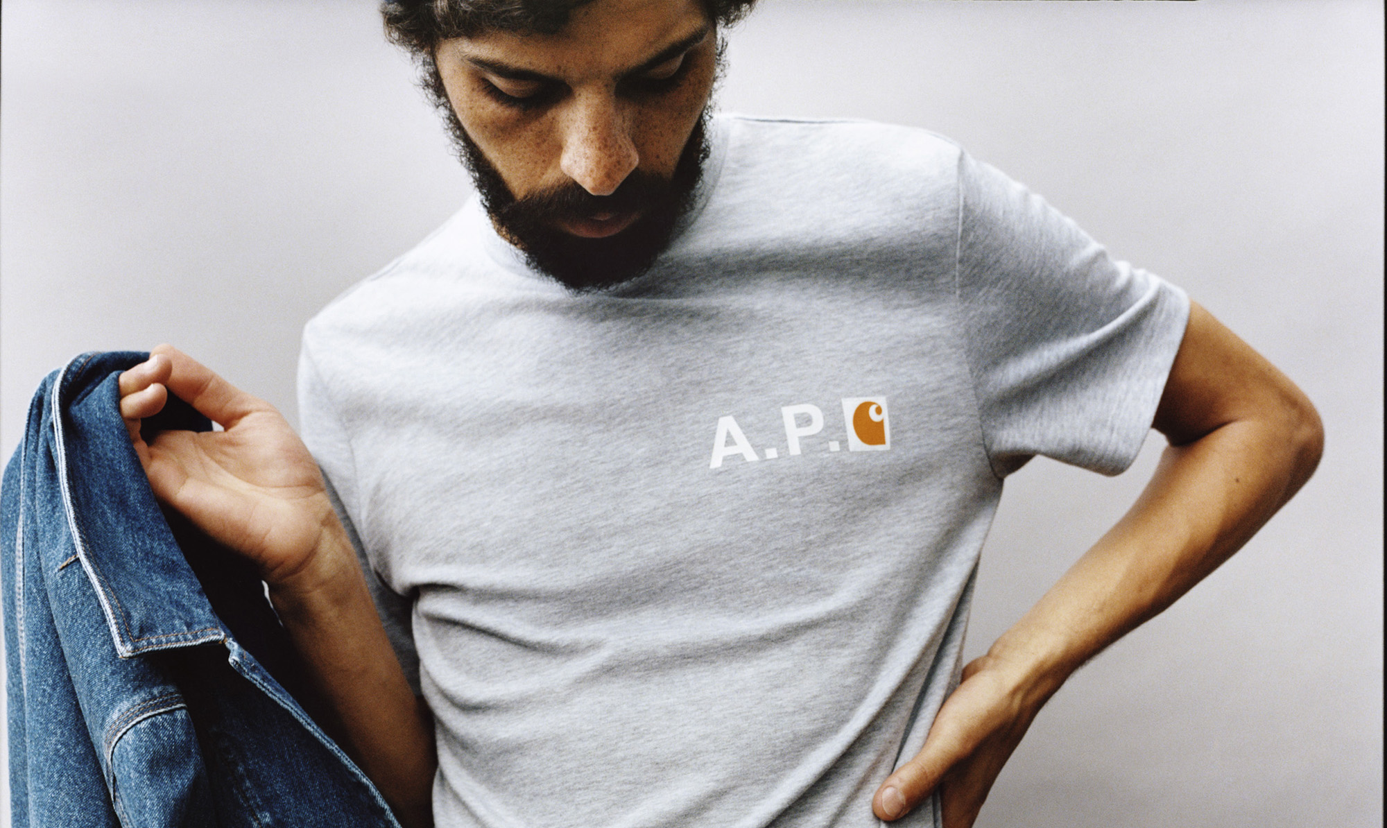 Ny kollektion fra A.P.C og Carhartt WIP genfortolker klassikere