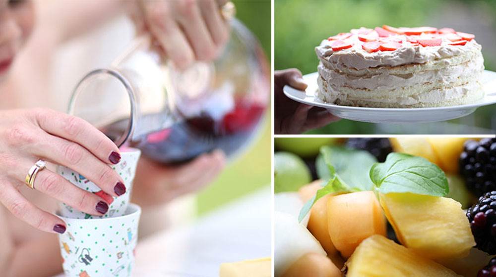 Få lækre opskrifter på sommerdesserter med jordbær og melon. Mums! Foto: Sabine Lemire Desserter til sommer