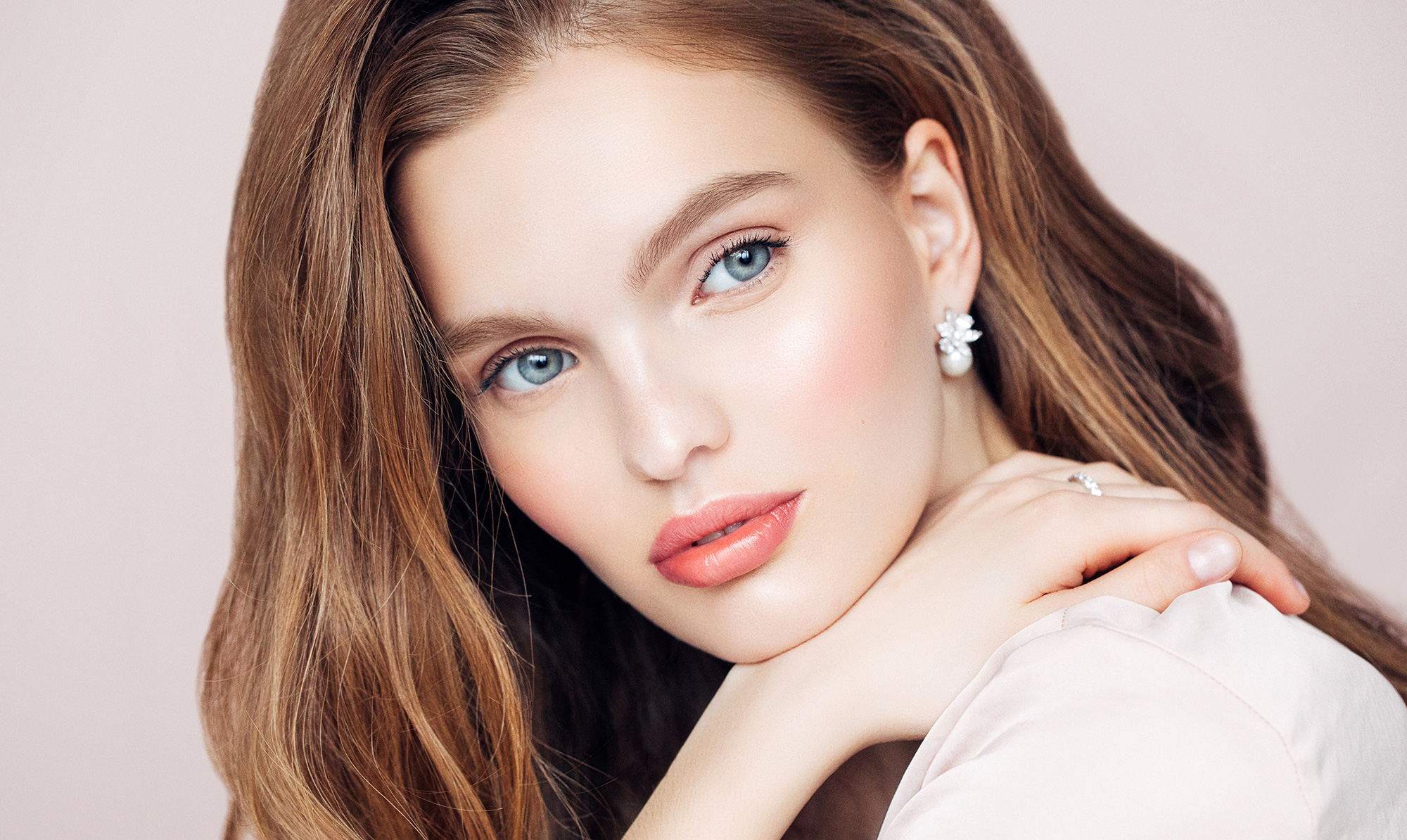 Denne artikel er sponsoreret af: Dittmer Jewellery, Rikke Lunnemann, Polar Jewelry, Raw Jewelry, Studio Au Jewellery & The Earring Shop 6 nye og spændende smykkebrands