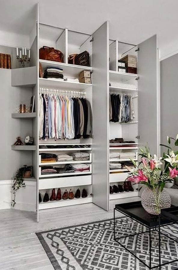 Walk in closet – 10 inspirerende løsninger din garderobe - ALT.dk