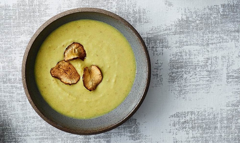 Nem jordskokkesuppe med ingefær Jordskokkesuppe med ingefær