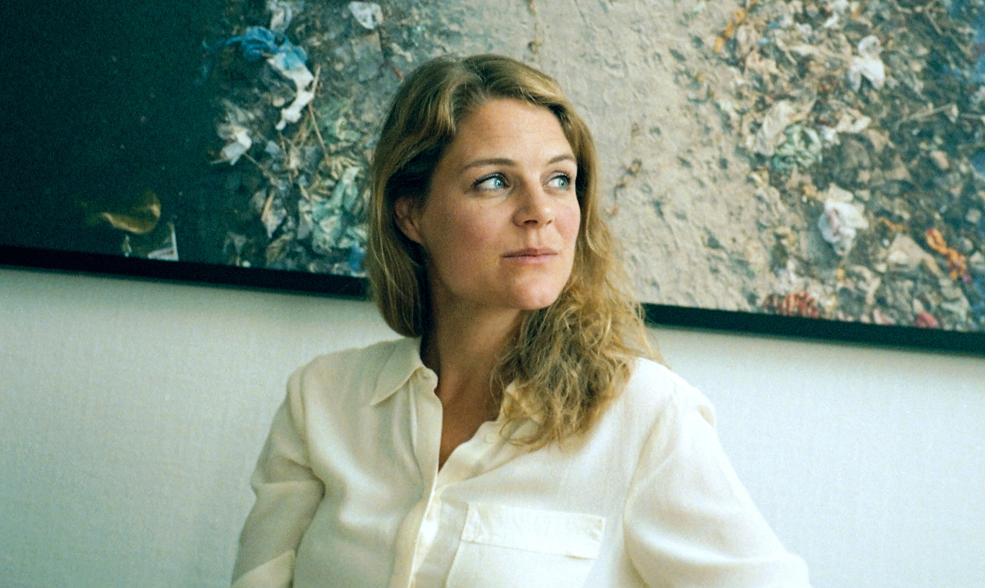 April 2019 betød en ny start for Johanne Schmidt-Nielsen, hvis fortid som politisk ordfører for Enhedslisten satte hende på landkortet. Johanne Schmidt-Nielsen