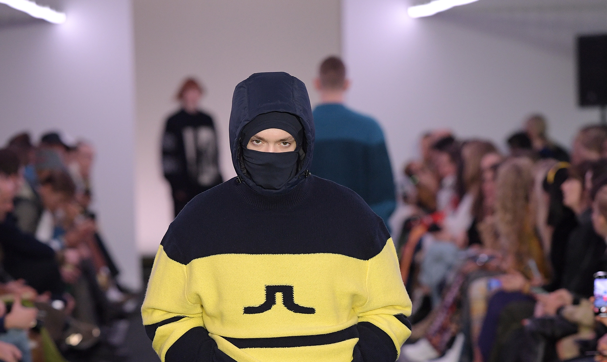 Fashion Week: "De gode shows har en trickle-down effekt gennem sociale medier. Pludselig har flere hundredetusinde mennesker set vores kollektion"