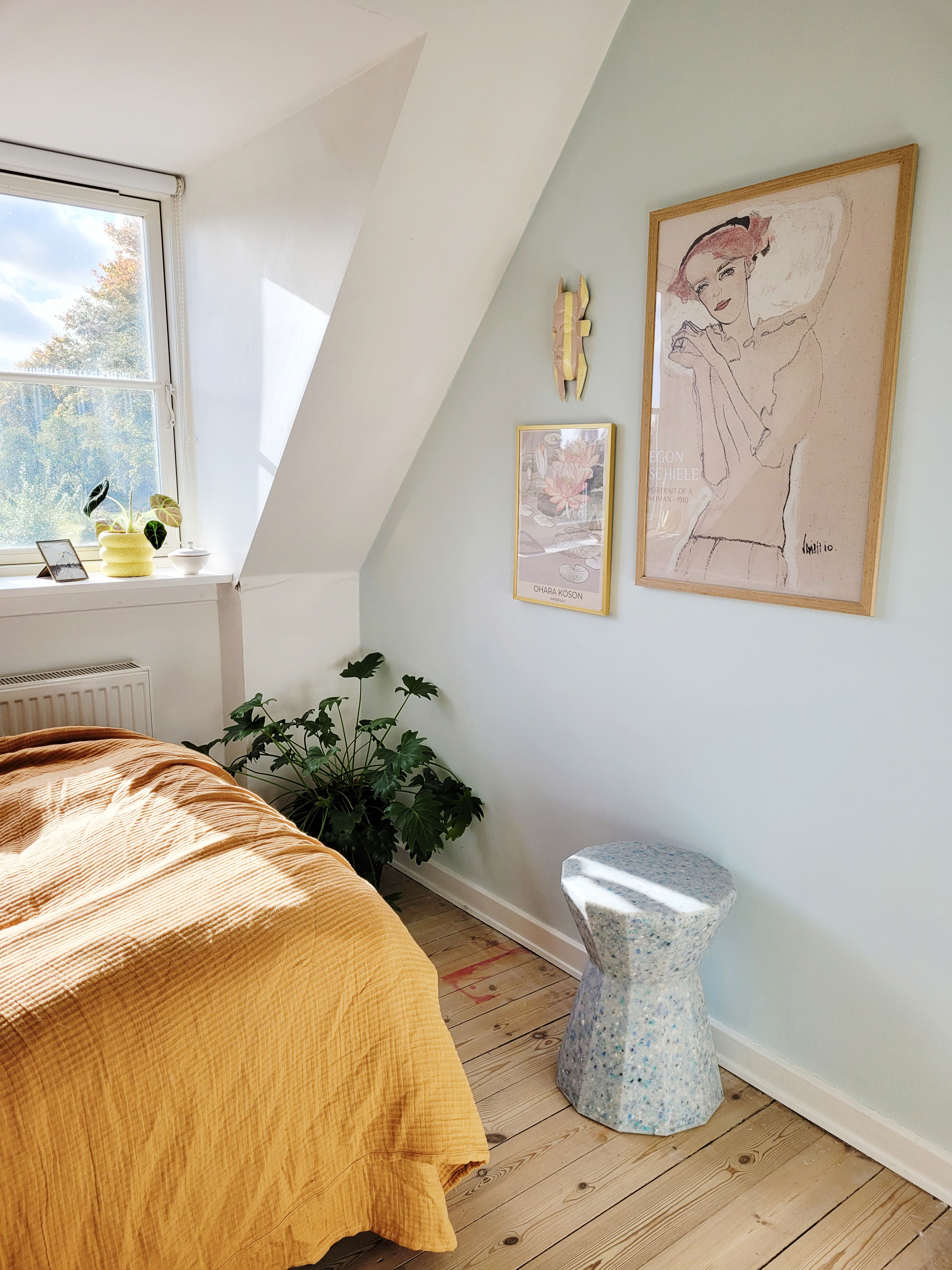 Næste projekt i huset er at soveværelset skal have indbyggede skabe og måske et lille walk-in-closet.