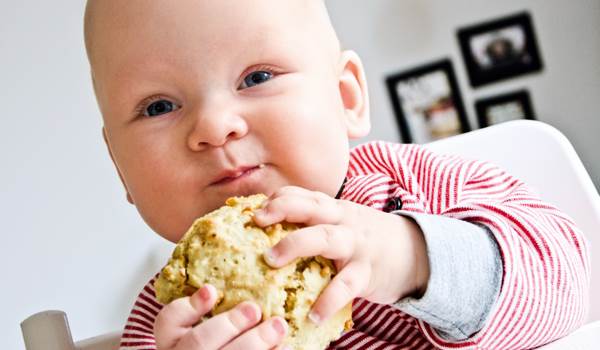 Boller smager bare bedre, når de kommer ud af egen ovn. Hjemmebag