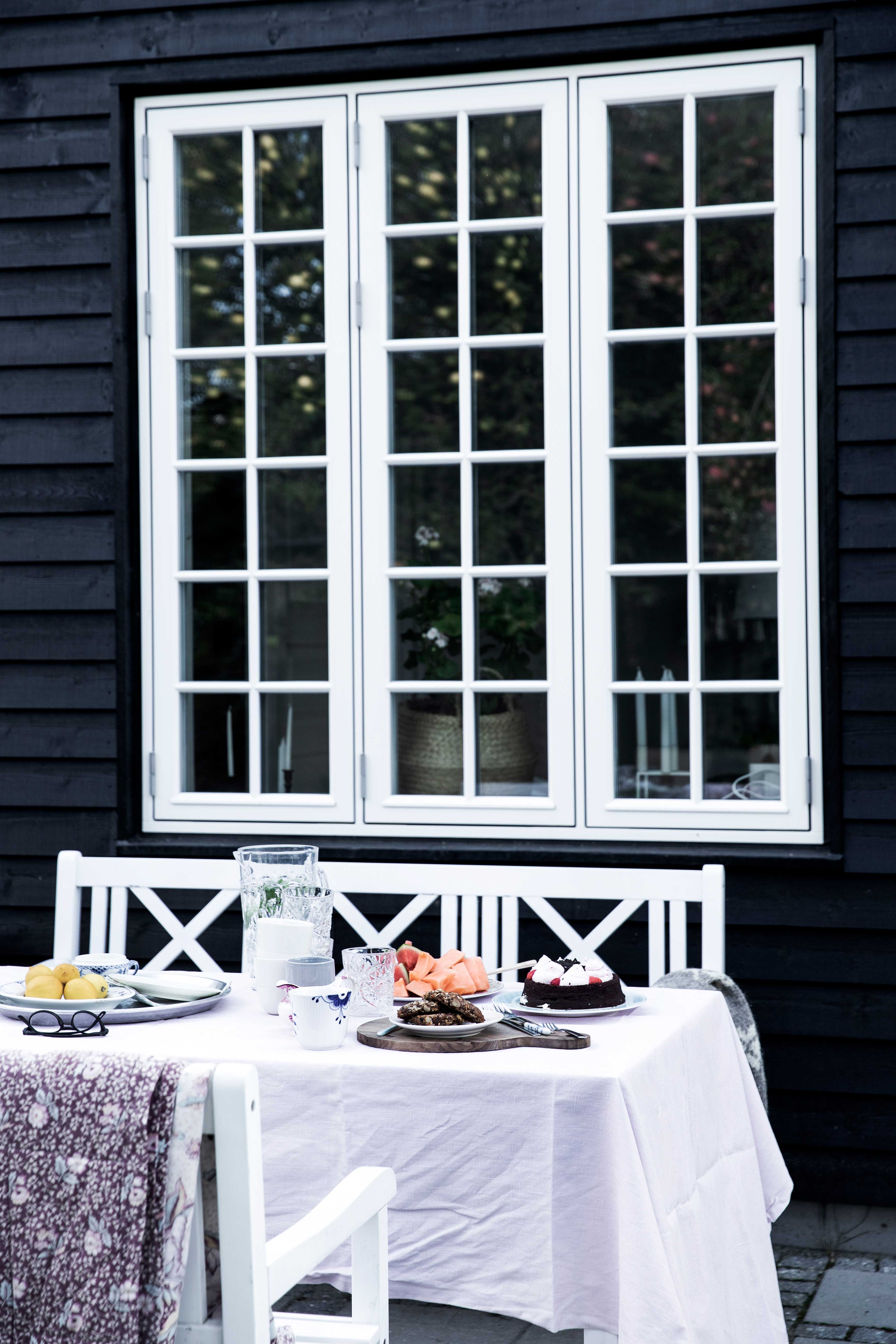 Udendørs havebord.