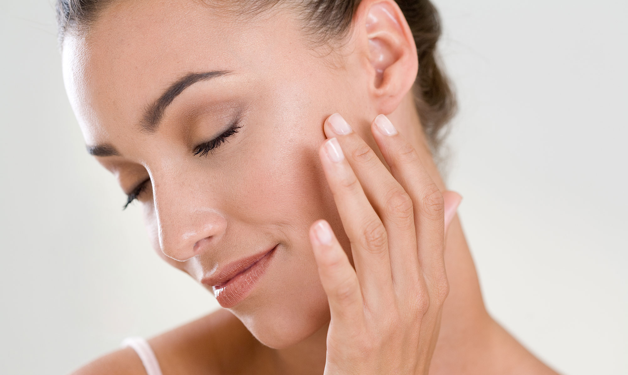 Denne artikel er sponsoreret af: Natursmuk, Askepot, IBalance klinik, Julia Celeste Beauty,
Klinik N & SMÅK Lækre og luksuriøse skønhedsklinikker