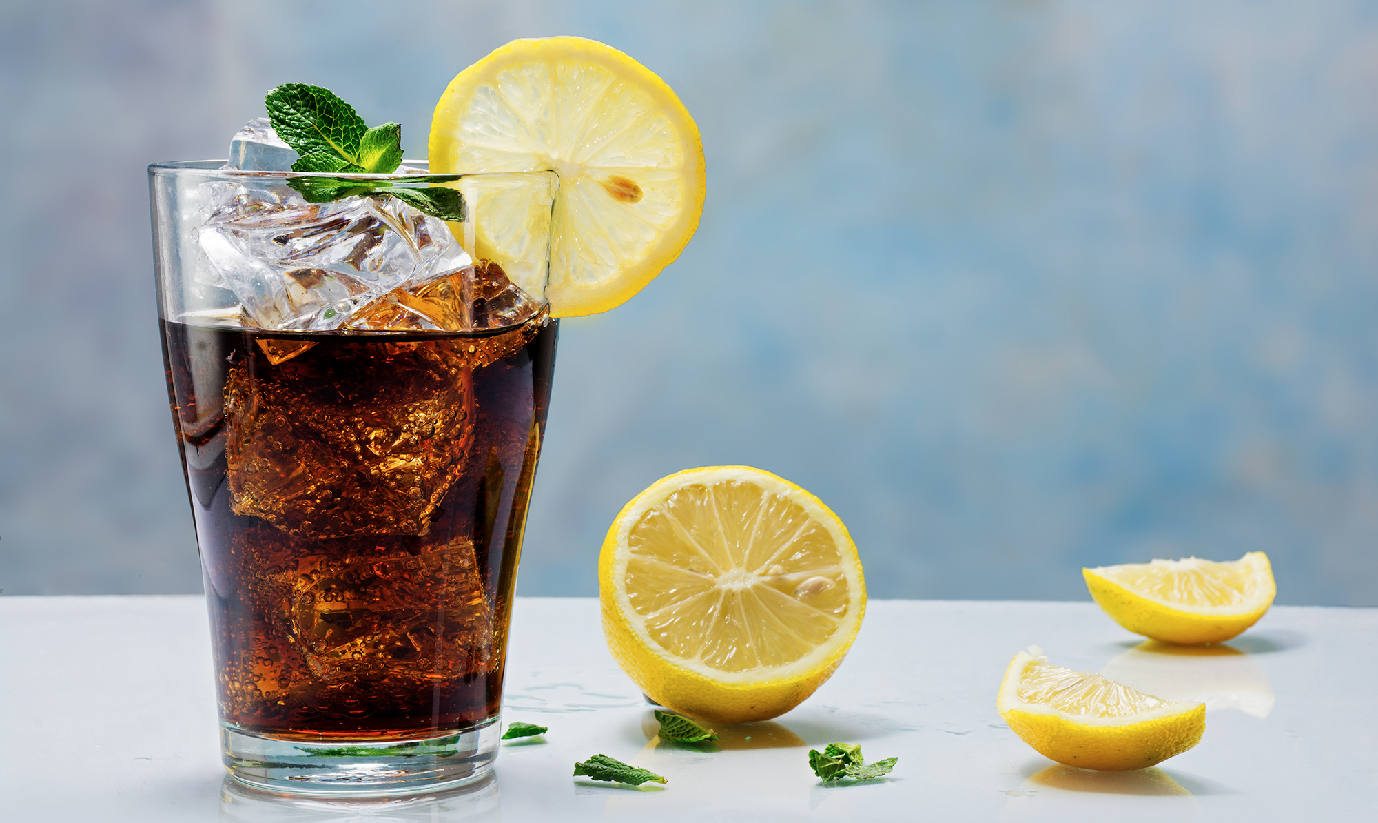 Er cola et mirakelmiddel mod ondt i maven? Cola