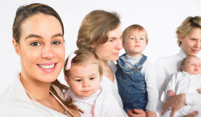 Hvor godt kender du dig selv og dine mødregruppeveninder? Tag testen, og find ud af hvilken rolle du spiller i jeres lille baby-univers. Foto: Alamy Test