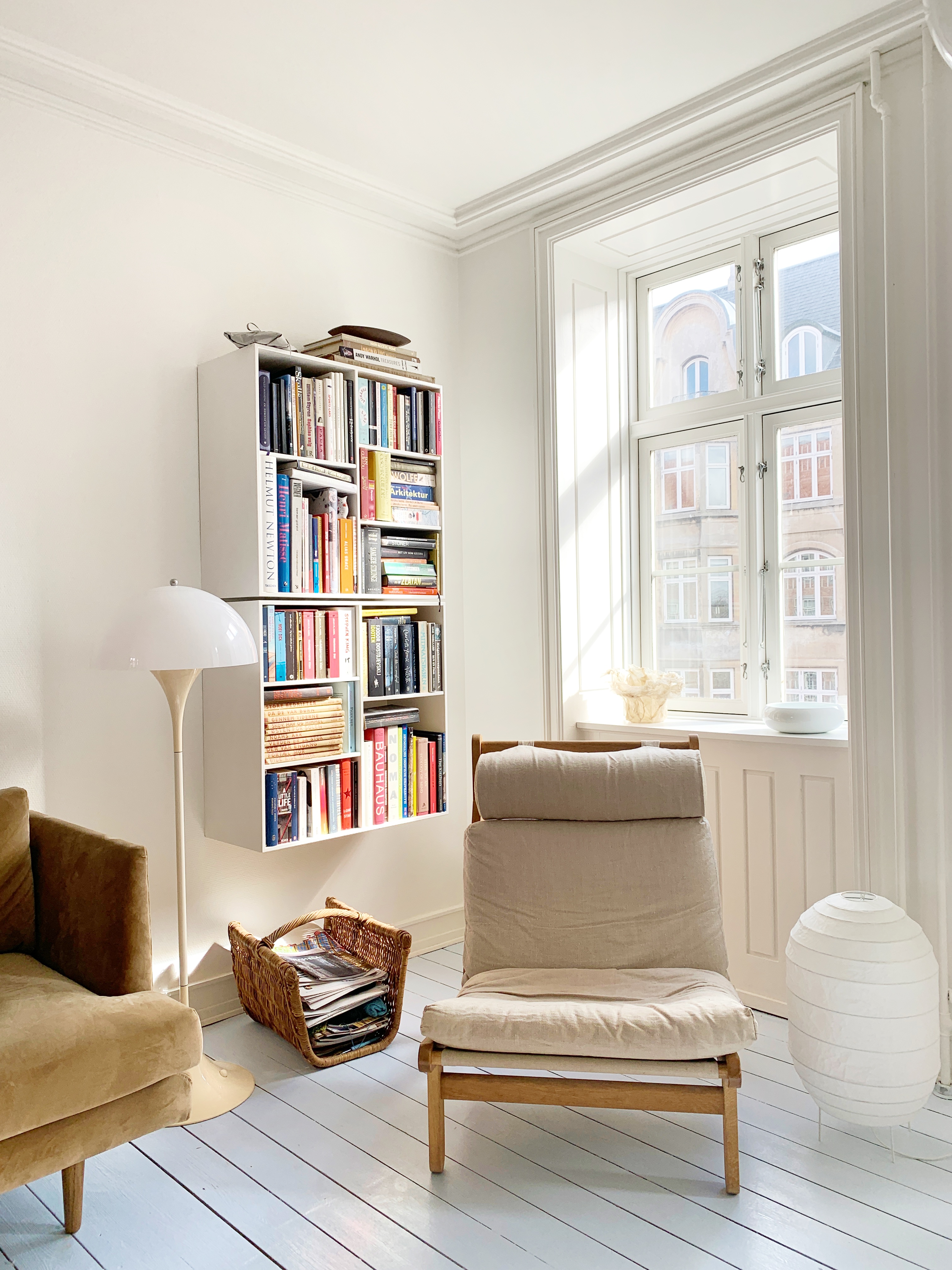 Standerlampen 'Panthella' er en designklassiker fra Verner Panton.
