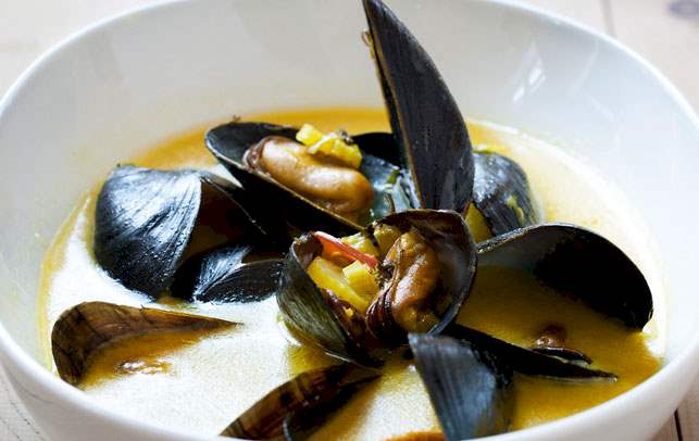 Muslingesuppe Opskrift på muslingesuppe