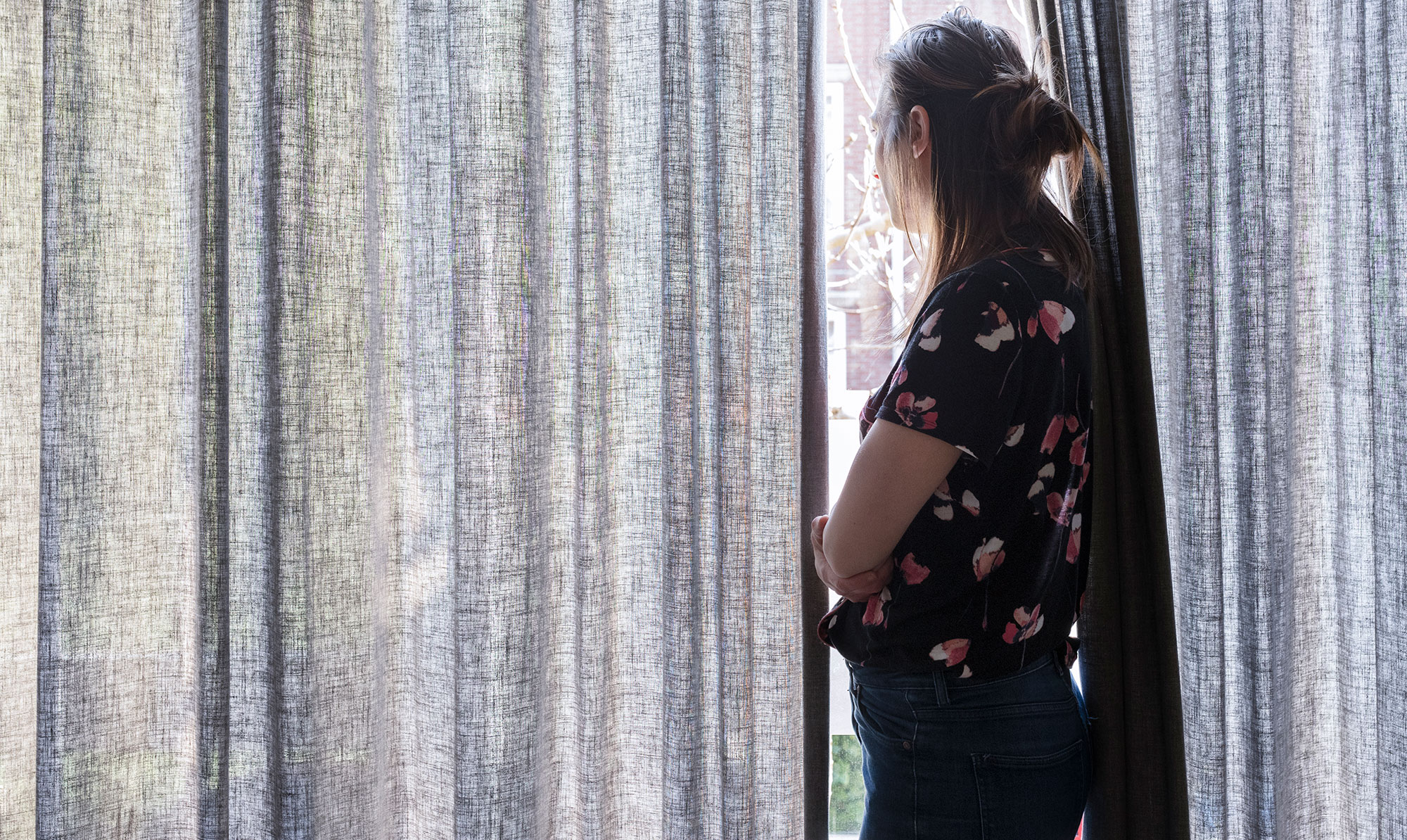 I en ny bog deler seks anonyme kvinder deres fortællinger om at leve i et parforhold med social kontrol. ”Nogle gange ønskede jeg, at han ville slå mig, for så kunne jeg gå med god grund”