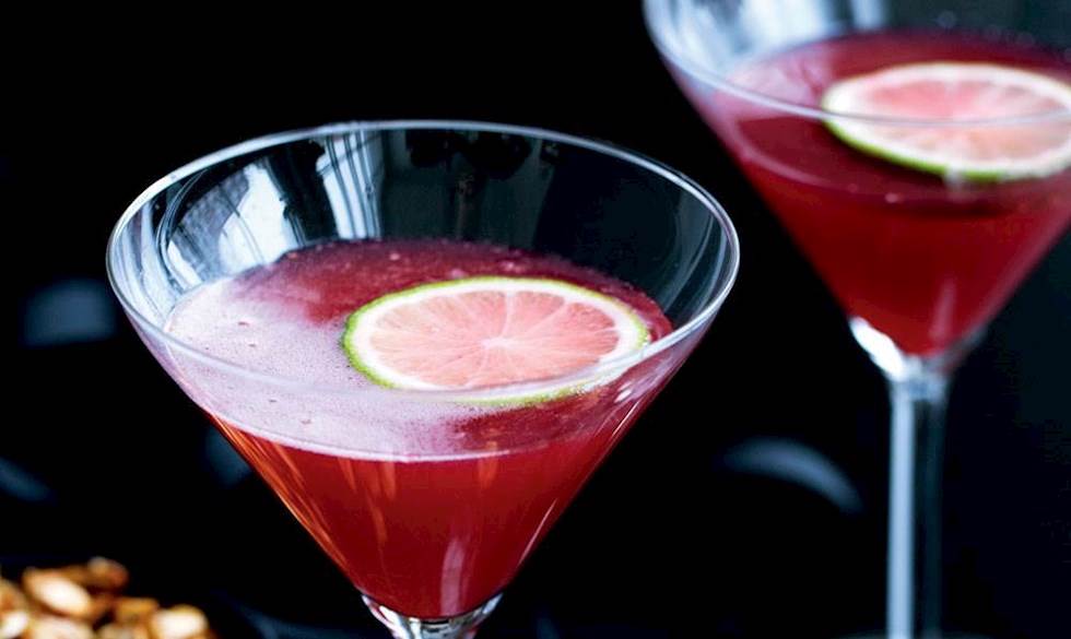 Nytårsbobler med granatæble og lime. Opskrift på nytårsbobler med granatæble og lime