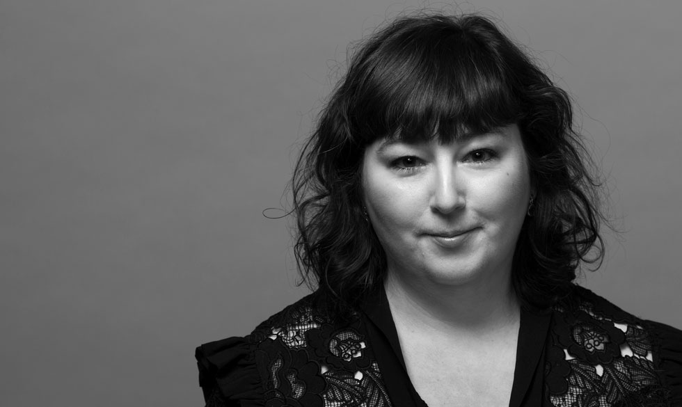 Og brug hellere tid på dig selv fremfor at få en mand ind i dit liv, hvis han får dig til at føle dig uelsket. Stephanie Caruana