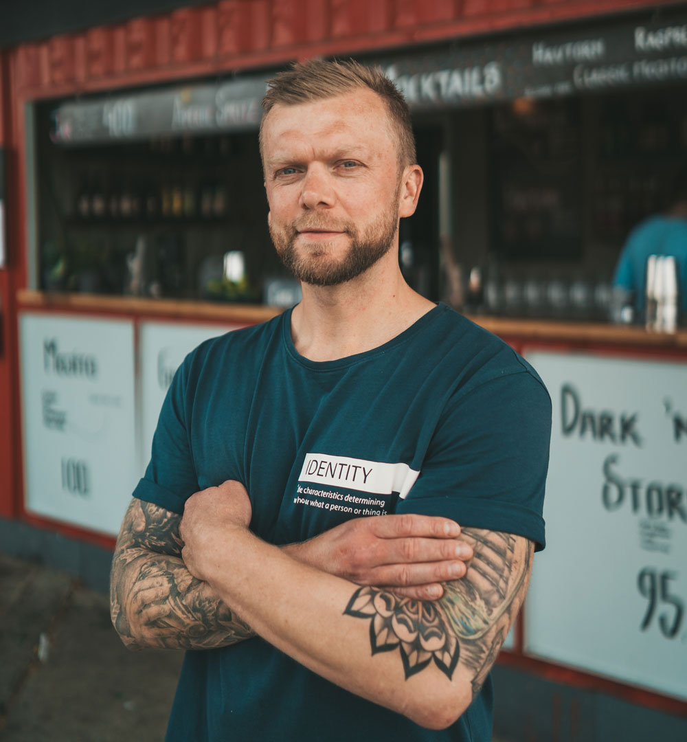 Jakob-Fjordside-barchef-broens-gadekoekken.jpg