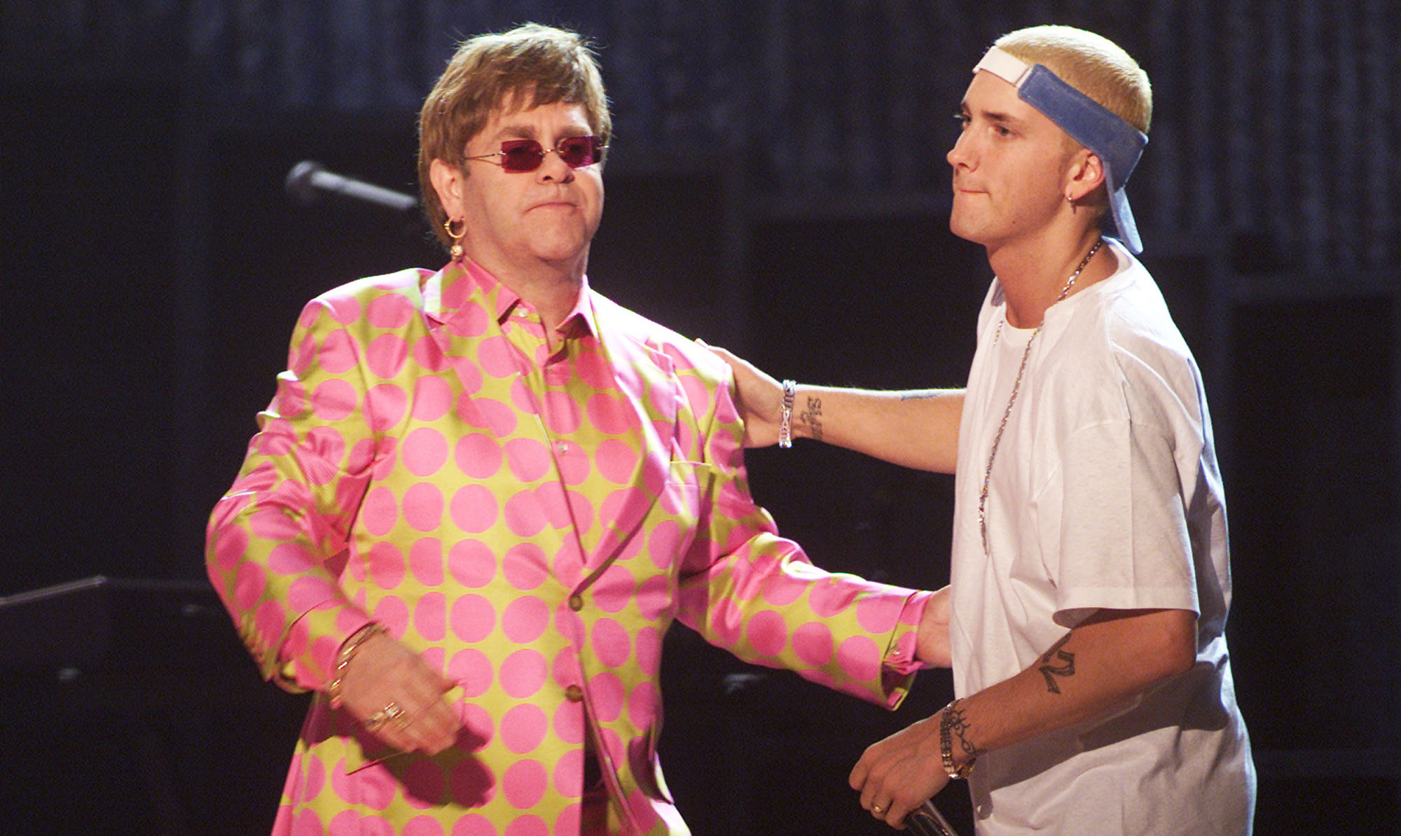 Elton John og Eminem fremfører ’Stan’ ved Grammy-uddelingen i Los Angeles i 2001. Er Grammy Awards over- eller undervurderet?