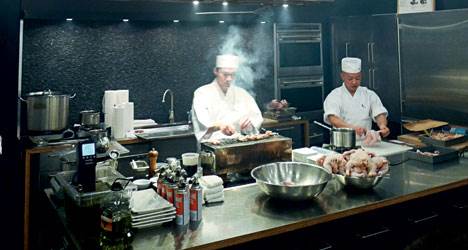 Atsushi Kuni har bragt et lille stykke af Japan ind i sin restaurant Tori Shin i New York