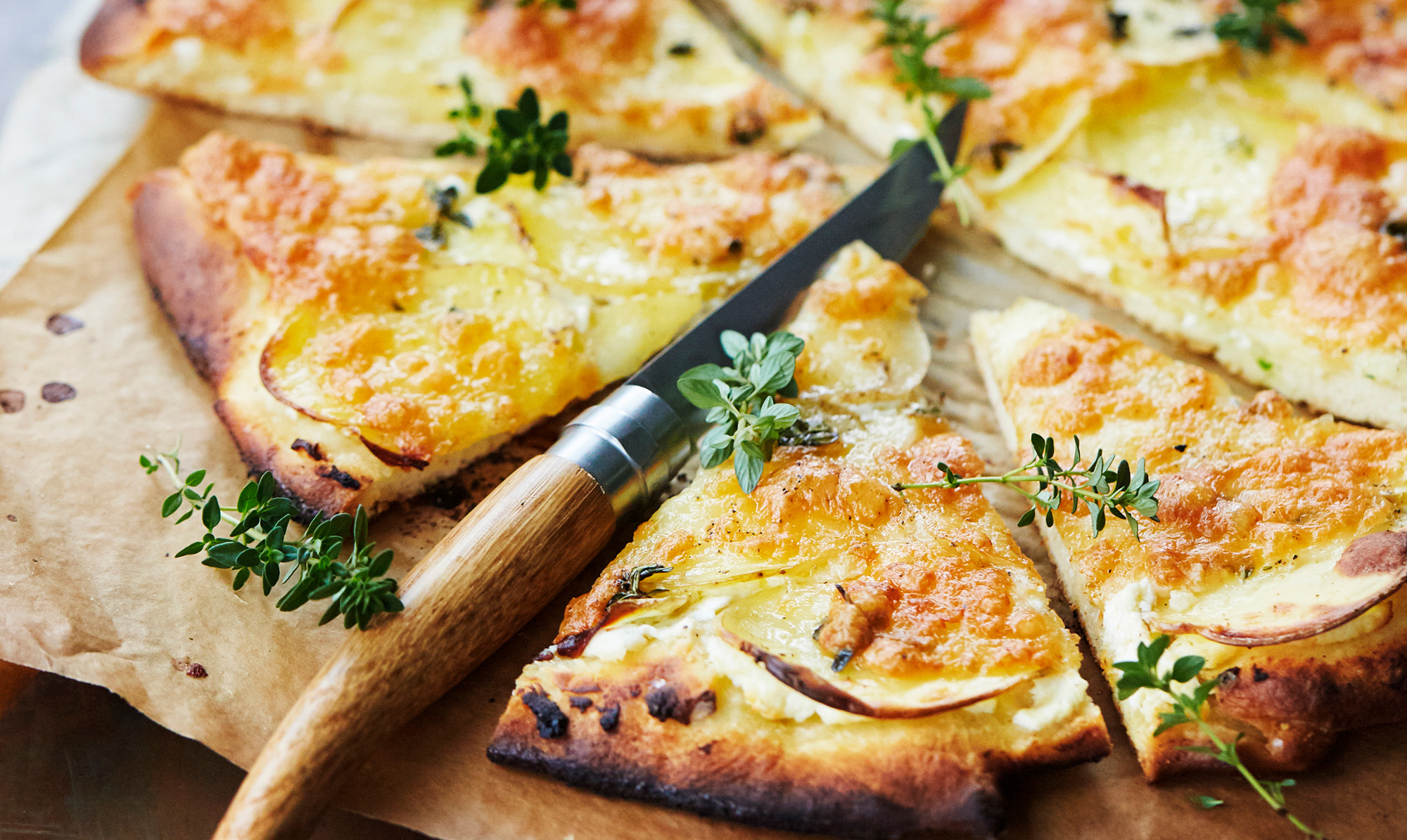 Kartoffelpizza der er nem at lave! Nem kartoffelpizza