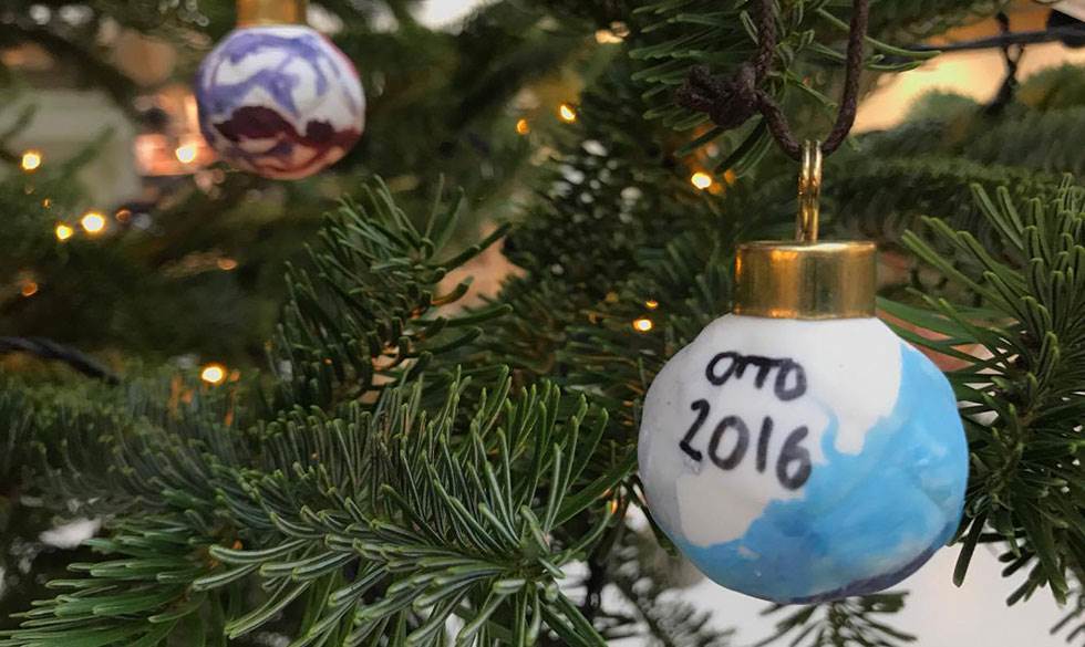DIY: Der er en god grund til, at du skal lave julepynt med dine børn. DIY julepynt med børn