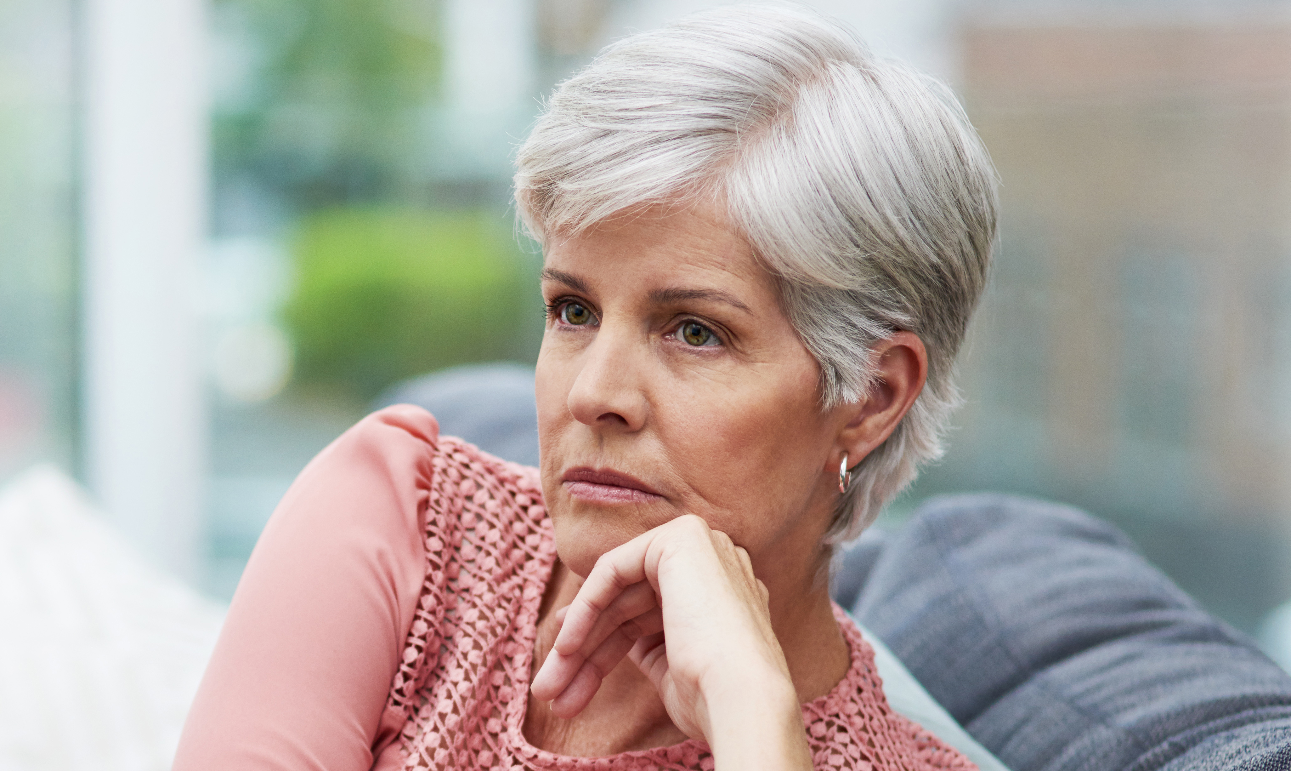 Jeg har ikke lyst at blive veninder med min barndomsveninde igen, da hun fik skabt splid i mit forhold, hvad gør jeg? Det tager Vibeke Dorph stilling til. Jeg har mistet tilliden til min veninde