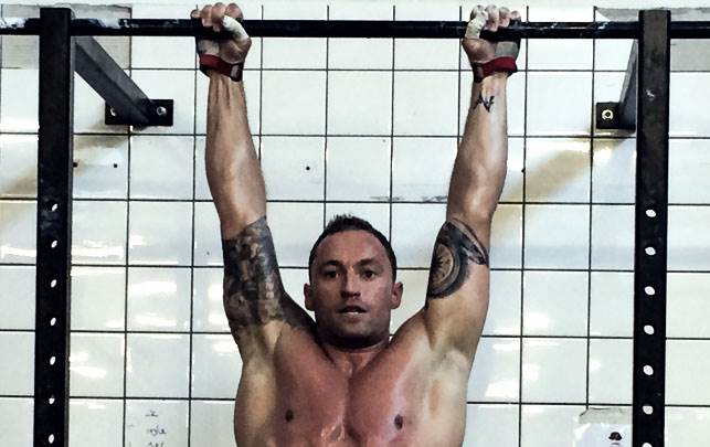 Sådan kommer du i form blot ved hjælp af en enkelt stang