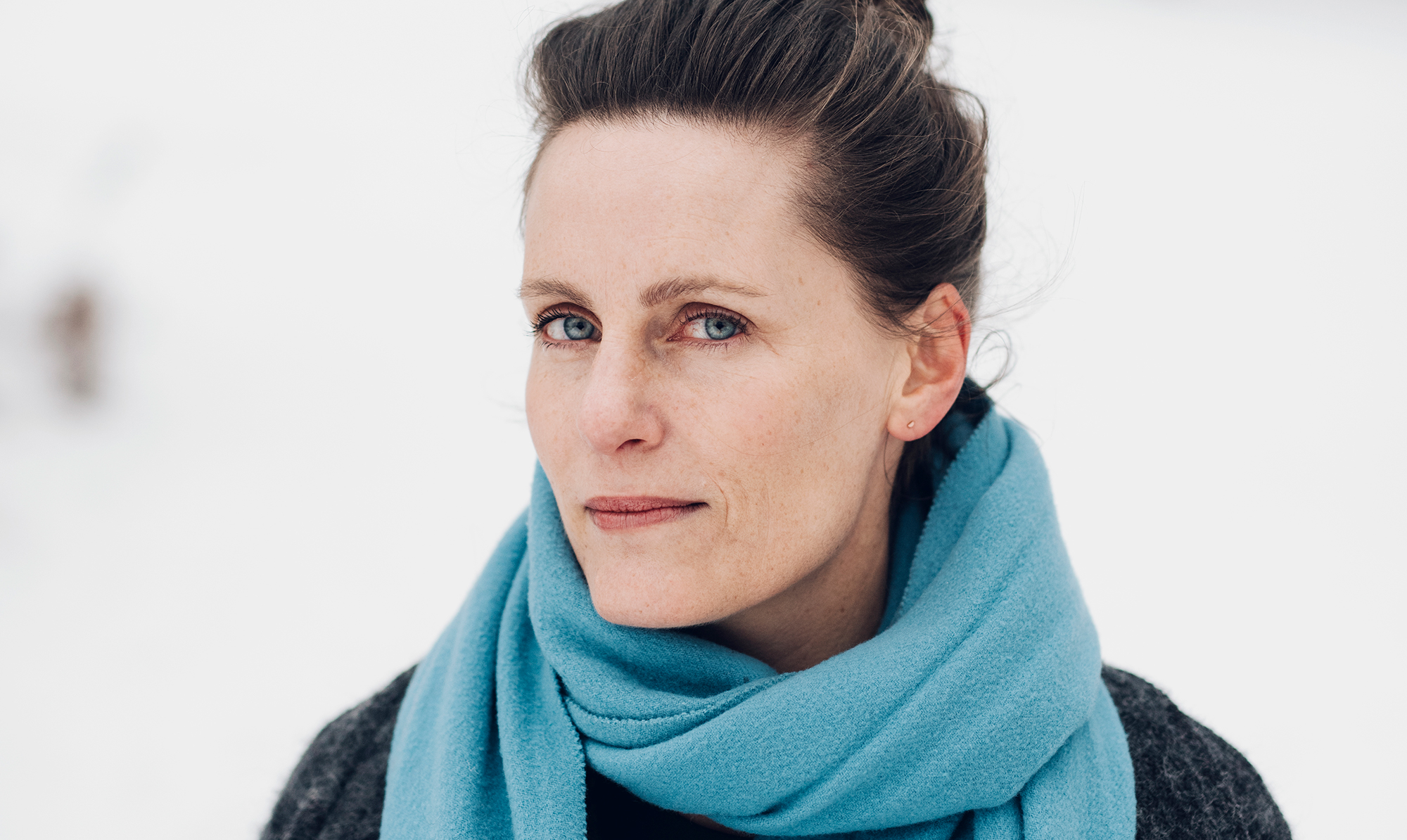 Vi har spurgt den norske forfatter Monica Isakstuen om hvad man skal se, læse og lytte til i Norge. Monica Isakstuen