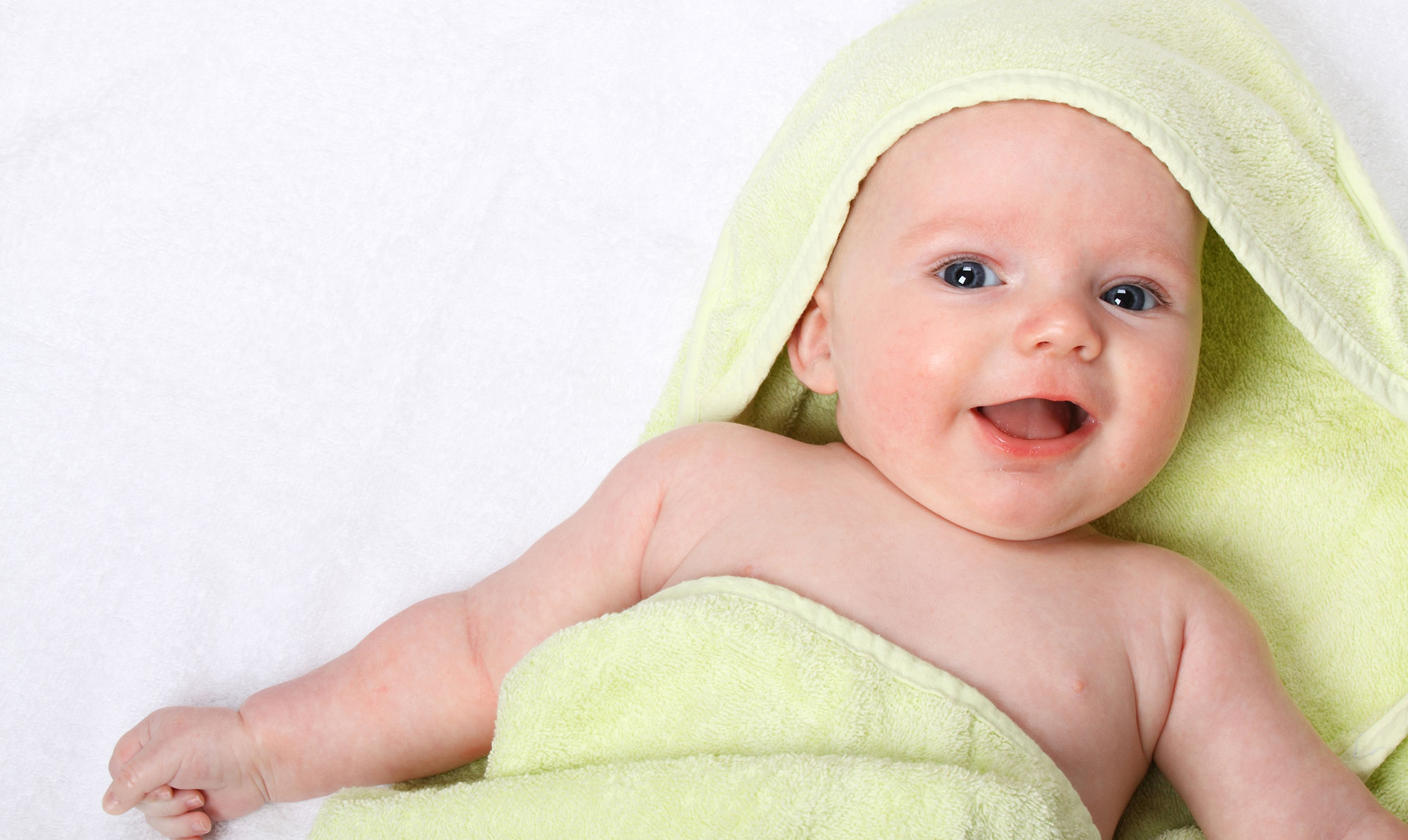 Denne artikel er sponsoreret af: Olívy, Lidl Danmark, Derma Pharm & Svane design. Skånsomme plejeprodukter til din baby