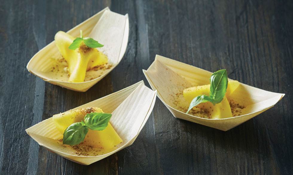 Mango blomster med currycreme og blandede krydderier. Mango blomster med currycreme og blandede krydderier