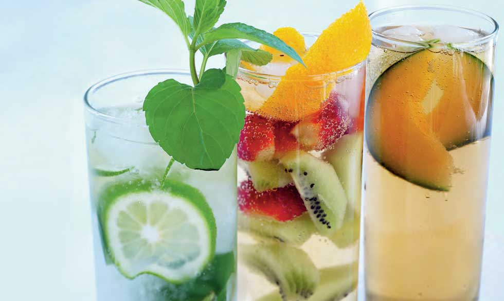 Lækre drinks uden alkohol - her får du opskrifterne på sangria, mojito og cider uden alkohol. alkoholfri drinks opskrifter