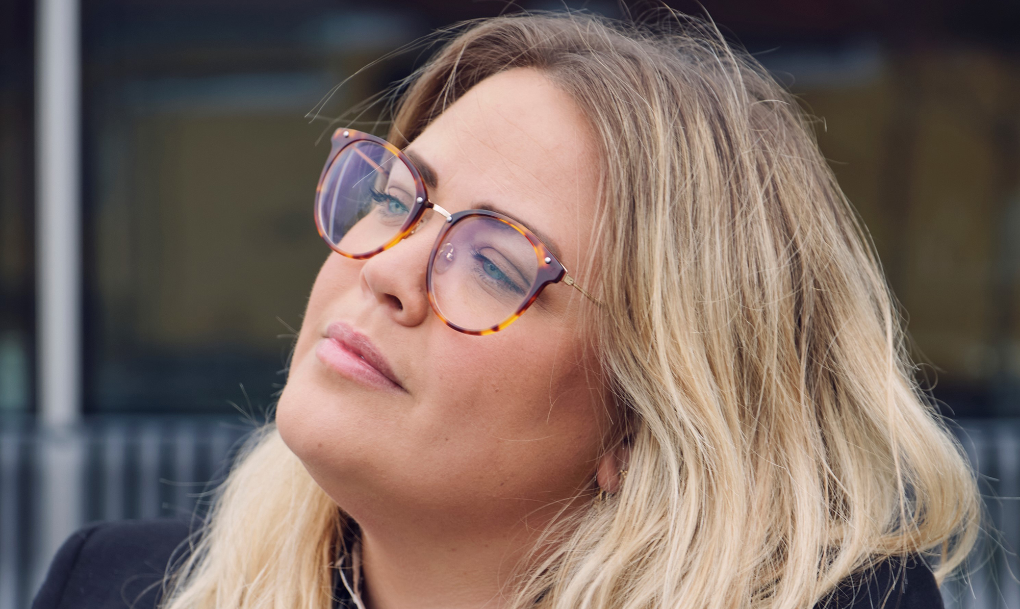 "Det er med til at give min søster oprejsning. At fortælle hvem hun var, så hun ikke bare er reduceret til et mord, men så hun bliver til et levende menneske" Sandie Westh søster dræbt
