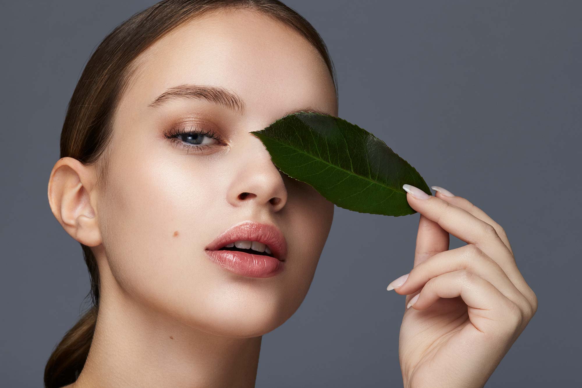 Denne artikel er sponsoreret af: Benecos, GOSH Copenhagen, Spa supply, Zuii Organic & ZENZ Organic. Grøn beauty: 5 kosmetik-brands med omtanke for miljøet